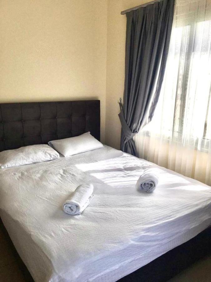 Luxury Two-Bedroom Apartment In Amazing Place Lukomorye C4 Karavas  Екстер'єр фото